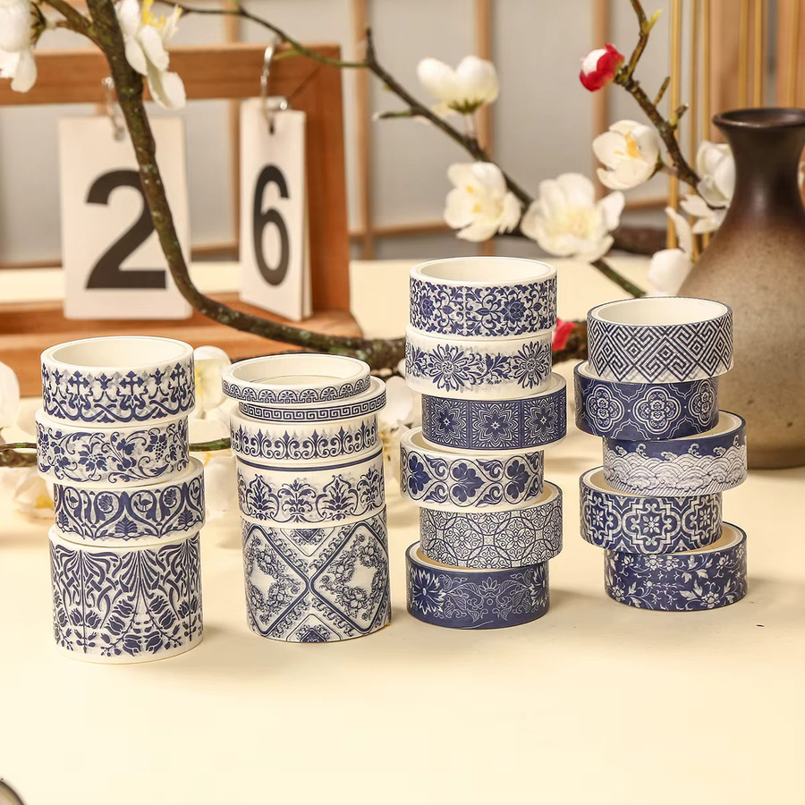 Washi-Tape-Set mit verschiedenen Blumenmustern in Blau und Weiß für deine DIY-Tagebuch- und Fotoalbum-Dekoration - Bild 5