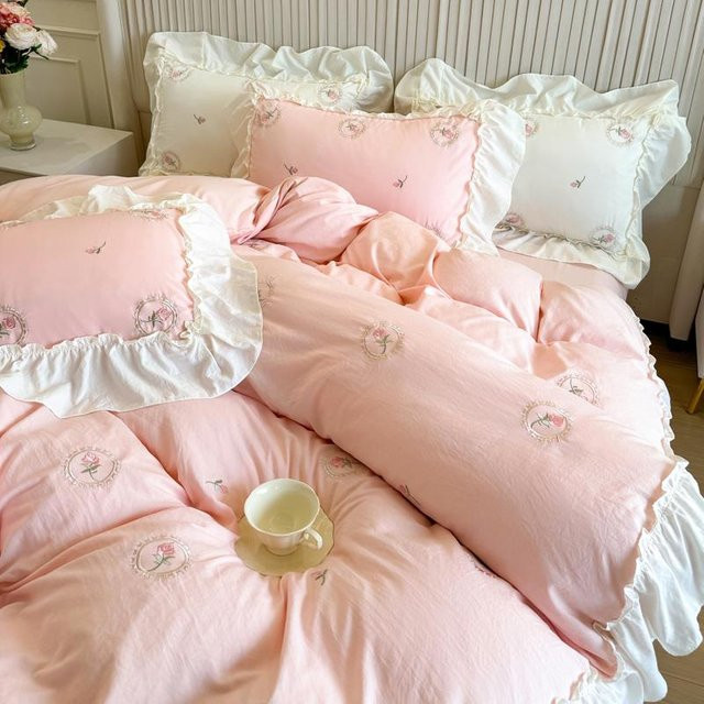 4-teiliges Mädchen Bettwäsche-Set Bin Chi Textiles mit Rosenstickerei und Spitze in Rosa, Material: Baumwolle, B/H: 200 x 230 cm - Bild 1