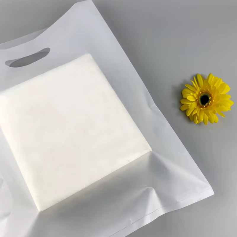 50 Stück transparente Geschenktüten mit Griff von SuddleWendel als Tragetaschen für Hochzeiten und kleine Unternehmen - Bild 1