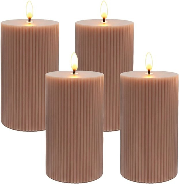 Relaxdays LED Echtwachs Stumpenkerzen 4er Set in Altrosa mit flackerndem Flammeneffekt und Rillen-Design, Höhe: 13 cm, Durchmesser: 7,5 cm - Bild 1