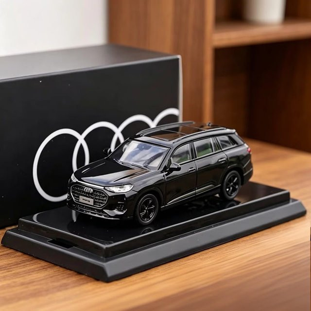 MAKEDA Q6 2025, SUV, Sportwagenmodell, 1:64, Metall, Schwarz - Bild 1