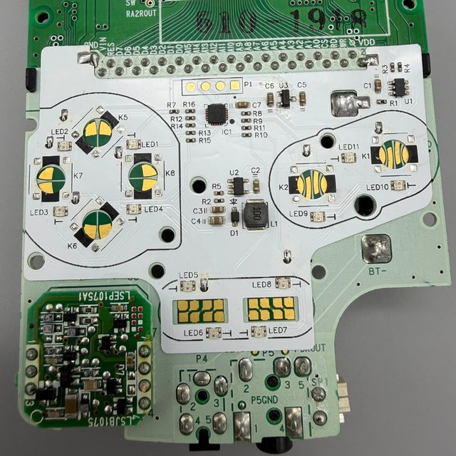 Erilles Retro Metall-Drucktasten-Federstück mit Beleuchtung für Gameboy GBC und GBA mit RGB-Farbsteuerung - Bild 1