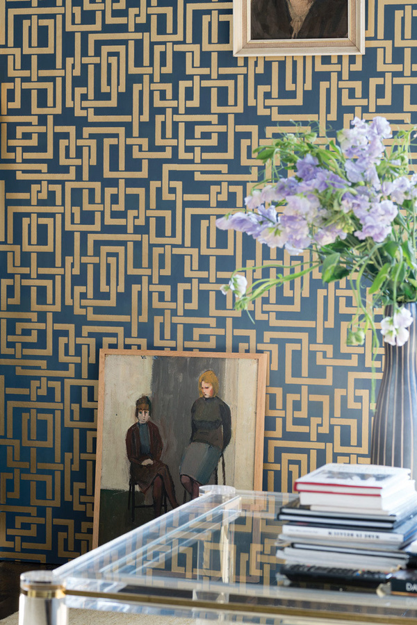 Farrow & Ball Tapete Enigma Stiffkey Blue Gold mit geometrischem Art Deco Muster - Bild 1