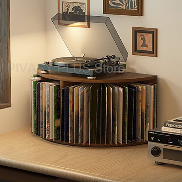 PIVASY Schallplattenständer aus Holz und Acryl in Walnut Wood Color, moderner Schallplatten-Aufbewahrungsregal mit Plattenspielerraum - Bild 1