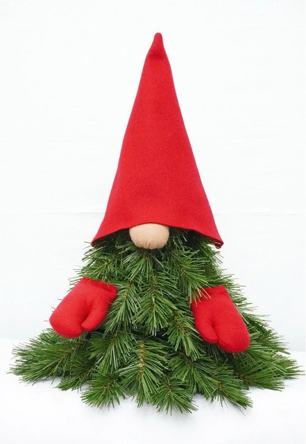 Triumph Tree Dekorativer Weihnachtswichtel in Grün-Rot, Höhe: 45 cm, Durchmesser: 42 cm - Bild 1