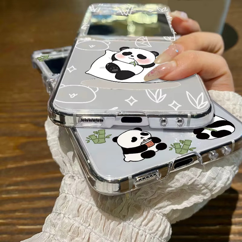 Transparente Panda Handyhülle für Samsung Galaxy Z Flip 8 5G als kreative Hartschale - Bild 3