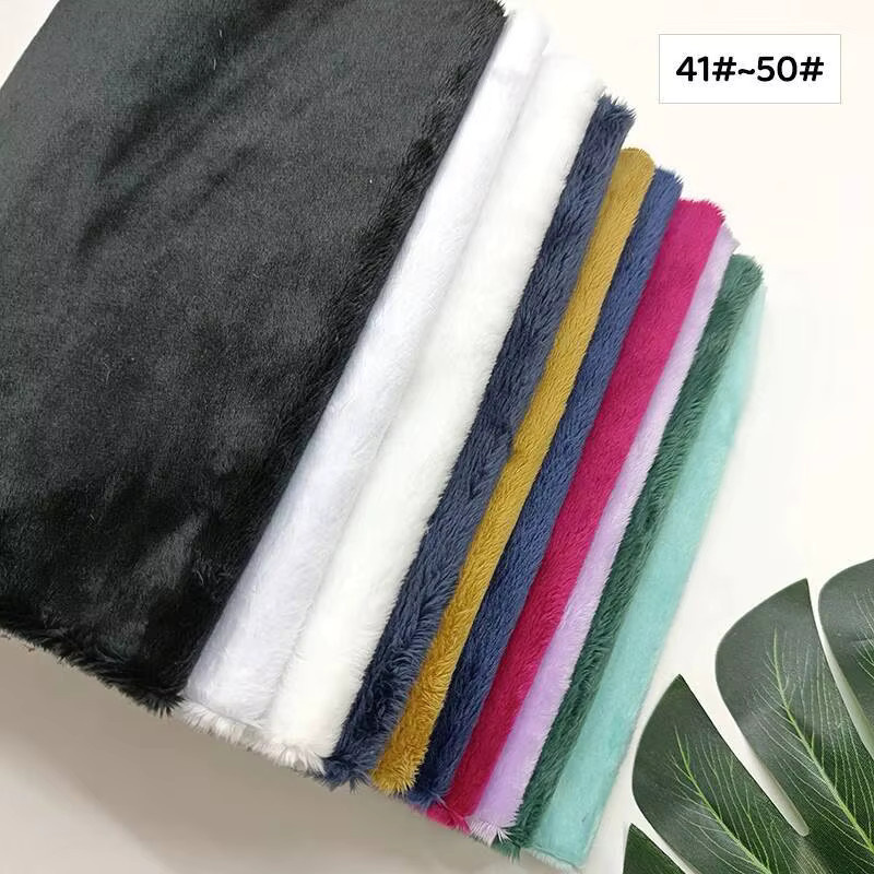Sewbato Plüsch-Polsterstoff aus Mikrofaser und Samt mit 5mm Florlänge, B/T: 150 x 100 cm - Bild 1