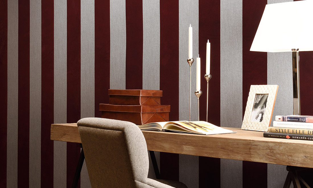 Flamant Wallpaper Velvet & Lin Eclipse Tapete in Rot mit abstraktem Streifenmuster und modernem Design aus Vlies - Bild 1