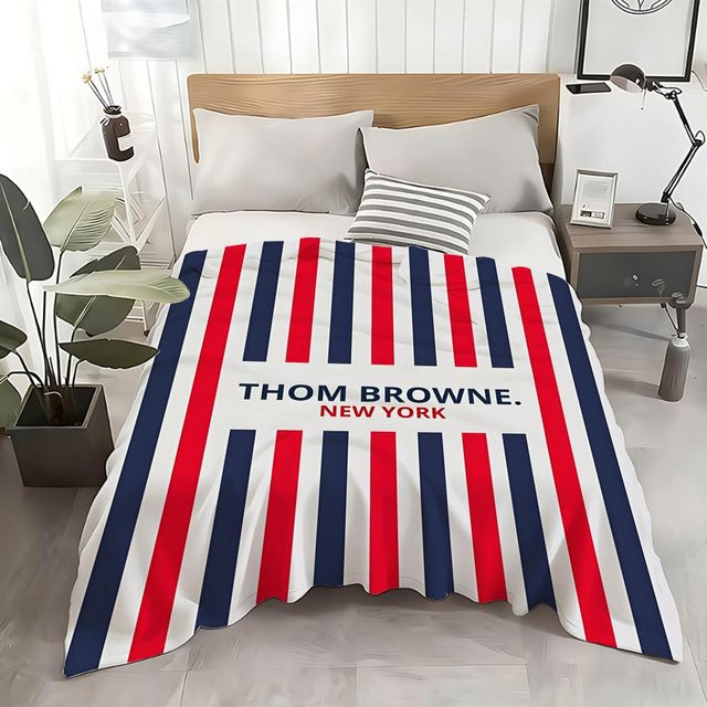 T-Thom B-browne Kuscheldecke aus Flanell in Braun, Schwarz oder Mehrfarbig gestreift - Bild 1