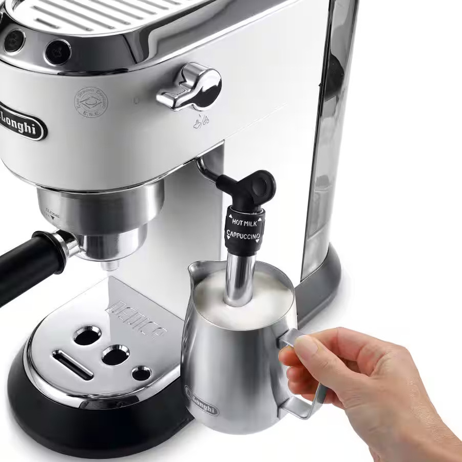 De'Longhi Dedica Style Espressomaschine EC 685.W in Weiß und Silber - Bild 3