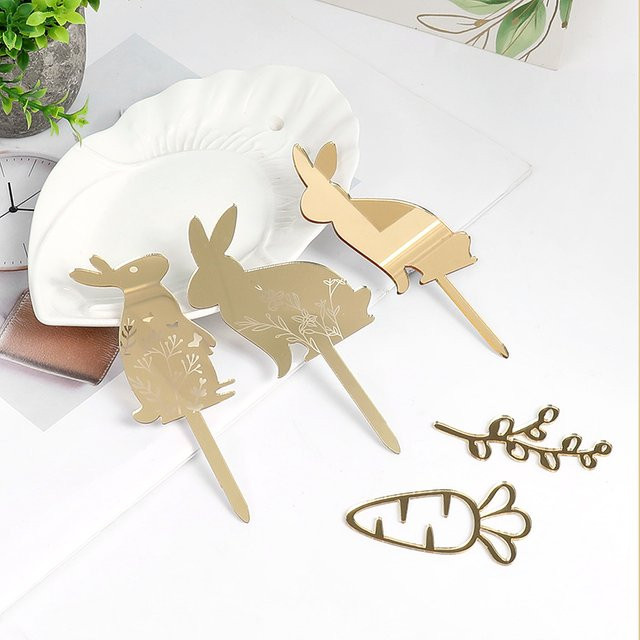 YONGSNOW Ostern Kuchen Topper Set aus Acryl in Gold mit Hase und Ei für Cupcakes und Dessertdekorationen - Bild 1
