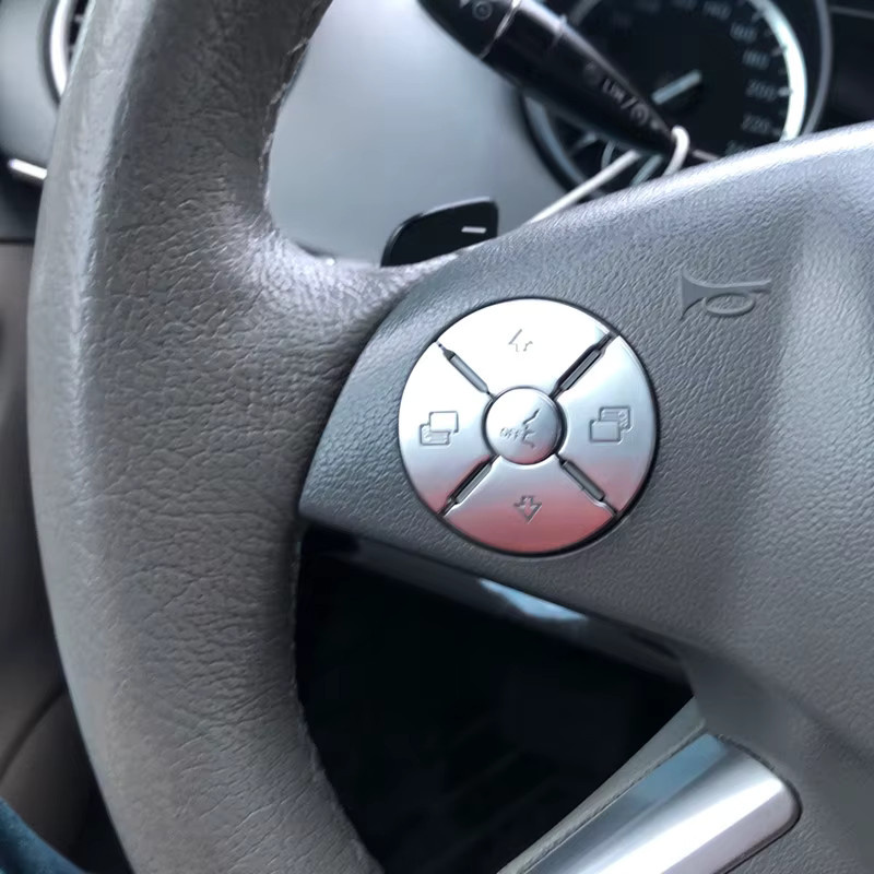 Lenkrad Knopfhalter Trimm Abdeckung Aufkleber passend für Mercedes Benz E C S GLK R ML SLK Klasse W212 W204 - Bild 2