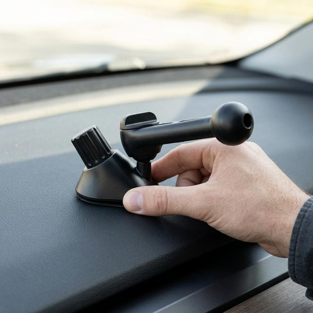 Universelle Auto-Handyhalterung mit 17mm Kugelkopf und Verlängerungsarm für Armaturenbrett oder Windschutzscheibe, Schwarz, kompatibel mit iPhone und Xiaomi - Bild 1