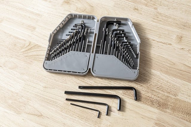 Tech-Craft Sechskant und Sternschlüsselsatz aus Chrom-Vanadium, 28-teilig, Schwarz-Silber - Bild 1