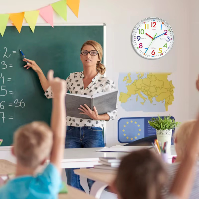 XMSJ Wanduhr für Kinder, analoge und geräuschlose Lernuhr in Silber, Durchmesser: 30,48 cm - Bild 3