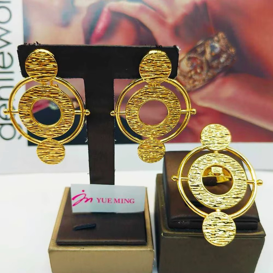 YM Schmuck-Set, Ohrringe und Ring, Gold, Damen - Bild 2
