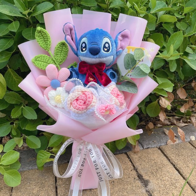 Potdemiel Stitch Plüschpuppen, mit gehäkelten Rosen, Disney - Bild 1