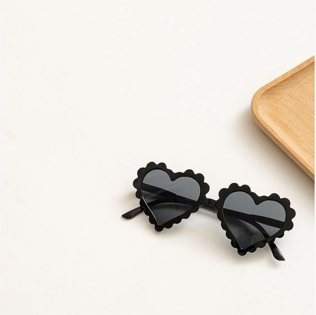 Nette Herz Sonnenbrille Kinder, Vollrand, Schwarz, Plastic - Bild 1
