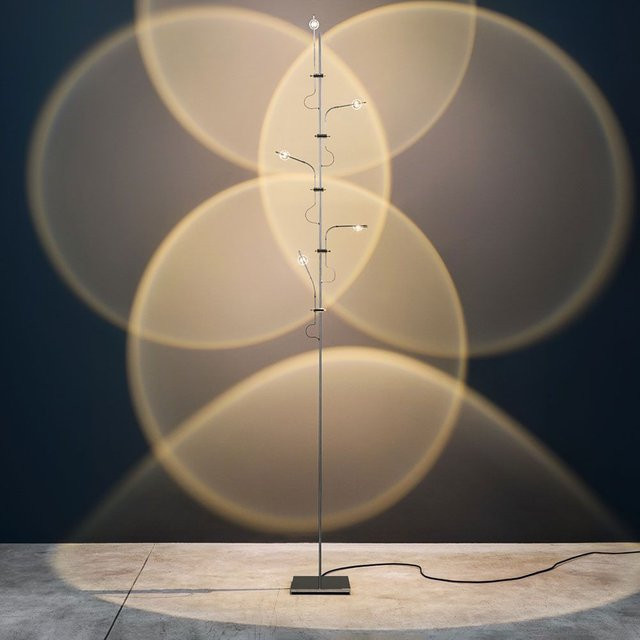 Catellani & Smith Wa Wa LED-Stehleuchte in Nickel mit warmweißem Licht (2700K) - Bild 1