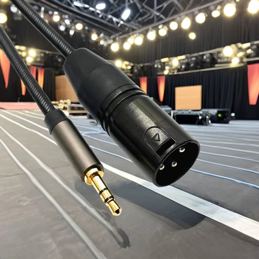 Balanciertes Audiokabel mit 3,5-mm-Klinke auf 2x XLR, vergoldete Stecker, Farbe: Schwarz/Gold - Bild 2