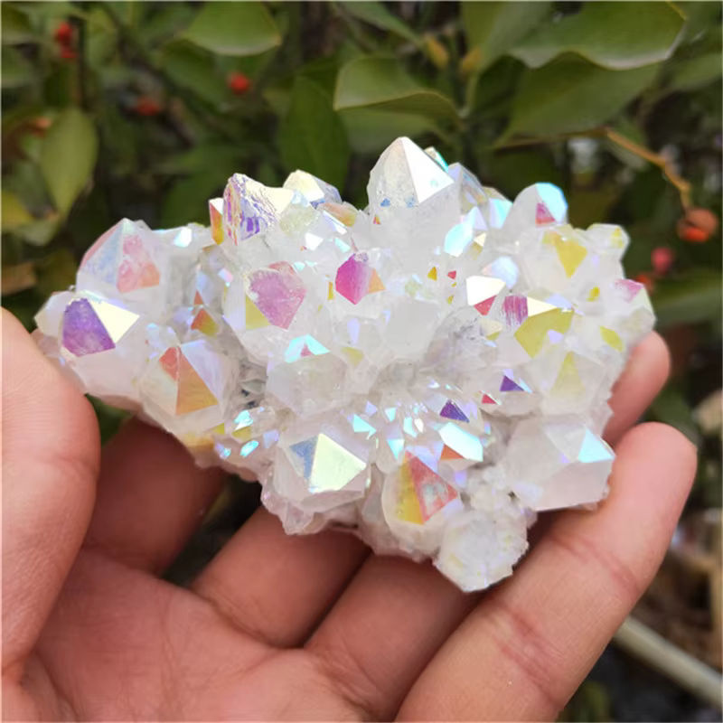 Sisterstone Aura Quarz Kristall Cluster in Weiß und Multicolor als natürlicher Energie Stein zur Dekoration - Bild 4