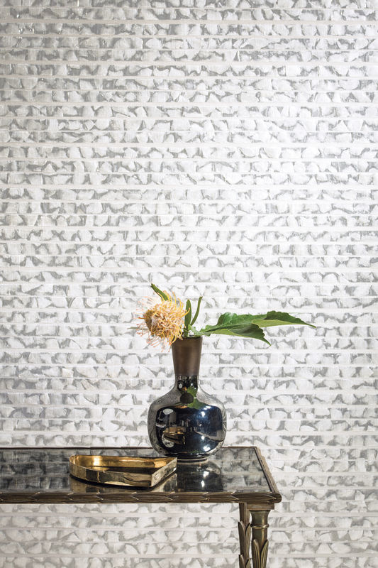 Omexco Tapete Shades of Pale SOP1062 in Grau mit Streifenmuster und Natur-Design - Bild 2