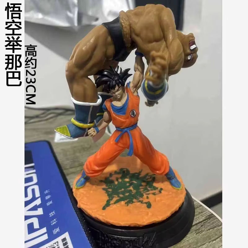 Bandai Dragon Ball Z Anime Figuren Son Goku Nappa Piccolo als PVC GK Statue, mehrfarbig, Höhe: 23 cm - Bild 3