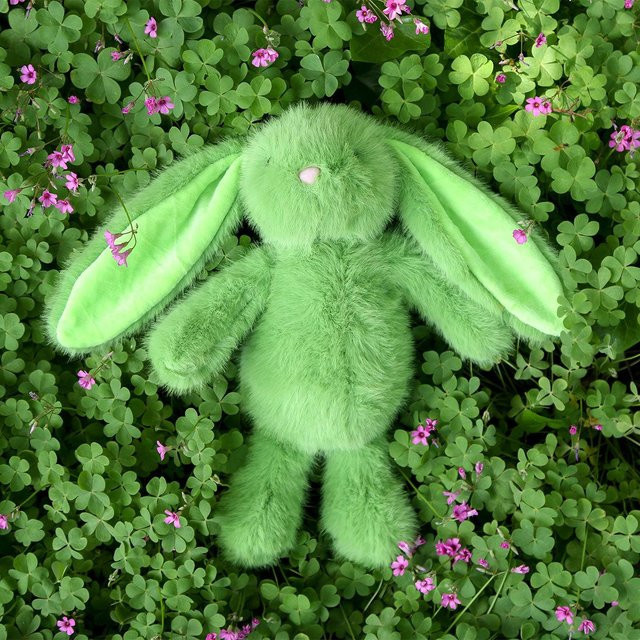 Nini Hase Langohriger Hase Plüschtier, Stoffpuppe - Bild 1