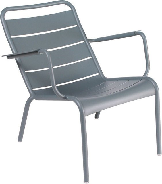 Fermob Luxembourg Niedriger Sessel in Grau aus pulverbeschichtetem Aluminium mit Armlehnen - Bild 1