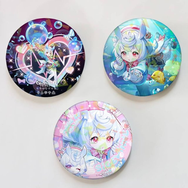 Genshin Impact Sigewinne Runde Laser-Abzeichen-Brosche, Unisex - Bild 1