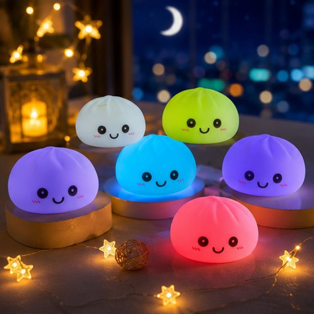 Bandai LED-Brötchen-Squishy, leuchtender Stressball - Bild 1