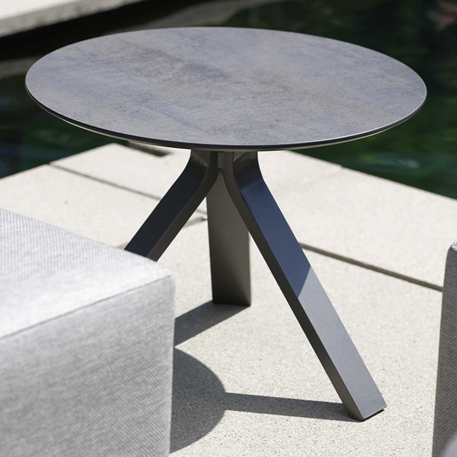 Stern FREDDIE Beistelltisch rund aus Aluminium in Graphit mit Silverstar 2.0 Smoky Tischplatte, Durchmesser: 55 cm, Höhe: 43 cm - Bild 3