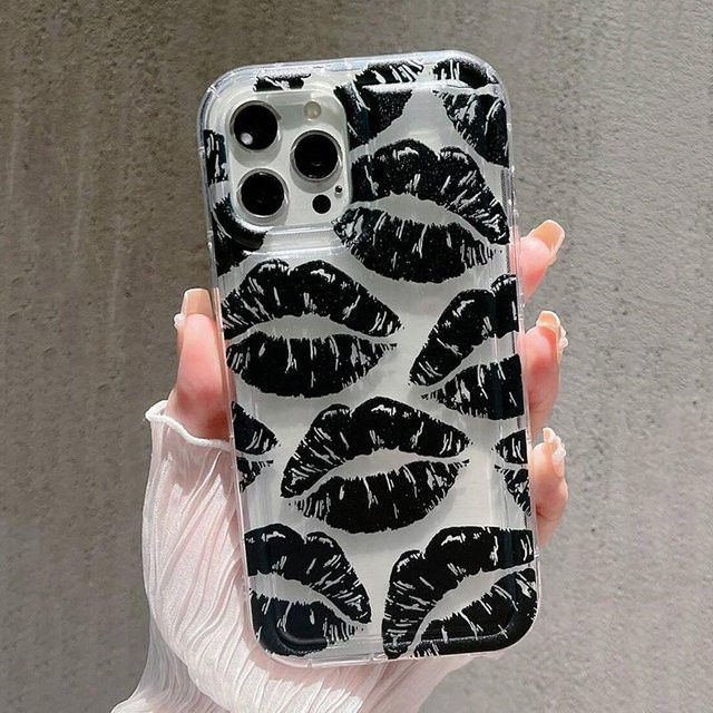 Schutzhülle mit schwarzem Lippen-Kuss-Print für Apple iPhone Modelle in Schwarz und Transparent - Bild 1