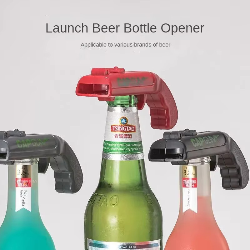 Multifunktionaler Flaschenöffner in Pistolenform aus ABS-Kunststoff in Blau mit Schießspiel für Bierdeckel - Bild 4