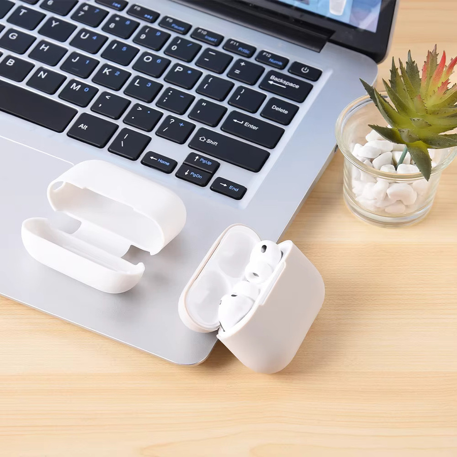Silikonhülle für Apple AirPods Pro 3 (2025 Generation) mit USB-C Anschluss als Schutzzubehör - Bild 4
