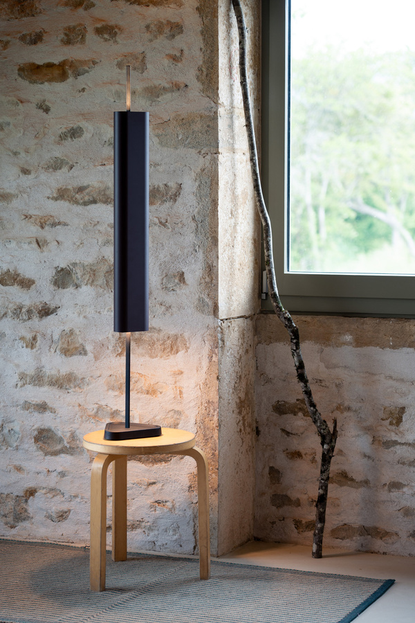 Flos Emi Tischleuchte in Grün aus Aluminium und Polycarbonat mit dimmbarer LED - Bild 2