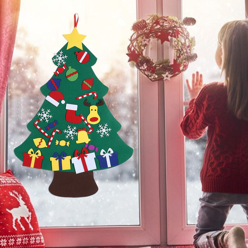 OutsideWorld DIY Weihnachtsbaum-Set aus Filz in Grün mit Rentier- und Sternen-Hängeornamenten zur Wandmontage für Kinder - Bild 3