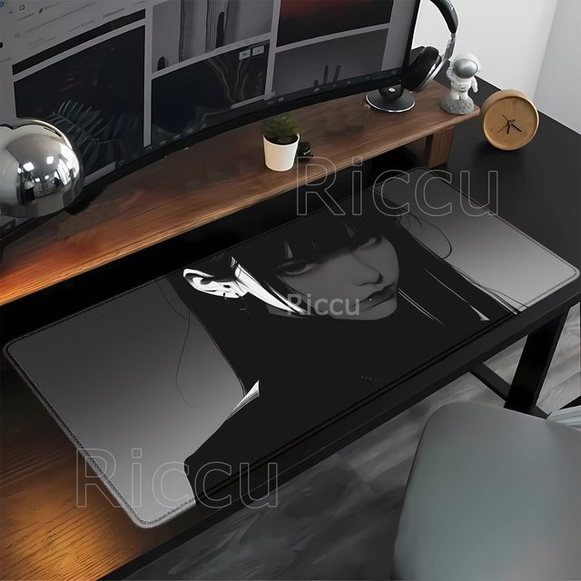 Eenehana Japanisches Gothic-Mädchen Mauspad, B/T: 900 x 400 mm, rutschfeste Schreibtischunterlage mit HD-Druck für Gamer und E-Sport - Bild 1