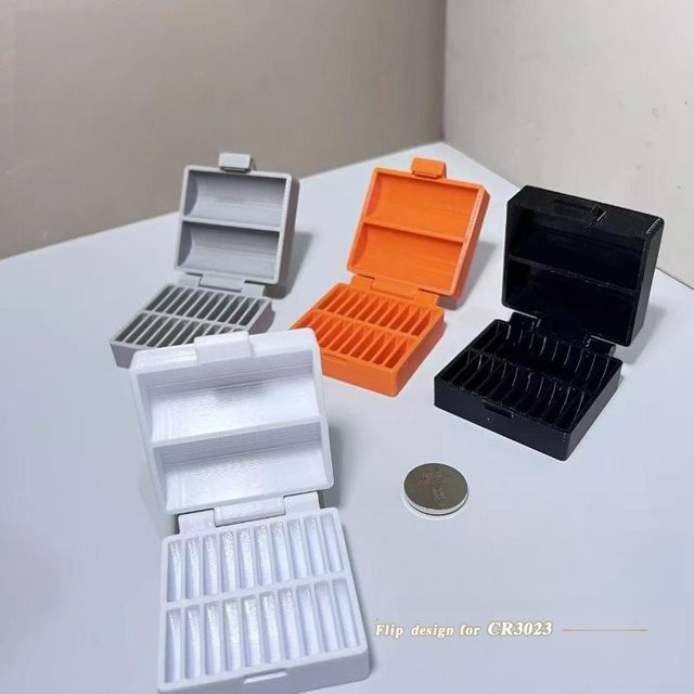 ESHYLALA Knopfbatterie-Aufbewahrungsbox Organizer für CR2450, LR44 und CR2032 in Multicolour - Bild 1