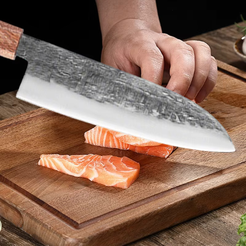 WXCOO Professionelles Santoku-Messer aus handgeschmiedetem Stahl mit Holzgriff für Fleisch und Obst - Bild 3