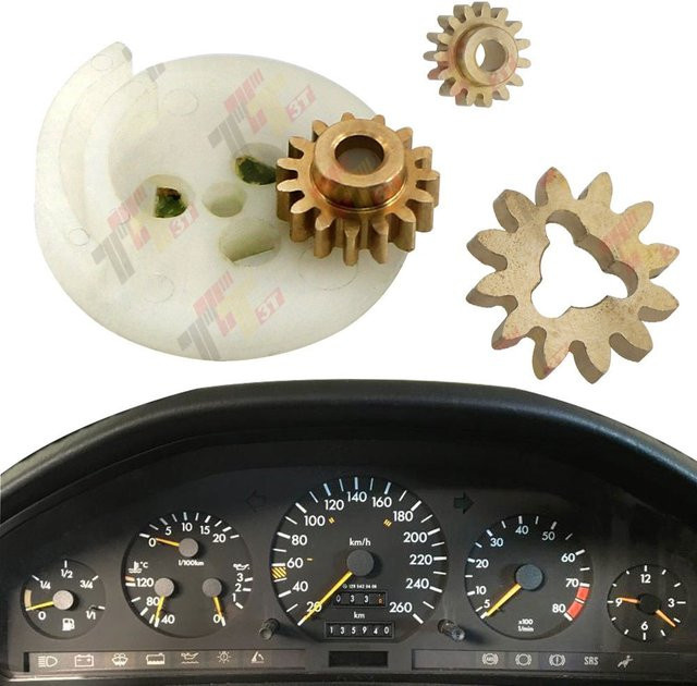 VDO Zahnrad für Tachometer, 12 und 15 Zähne, Farbe: Gold, passend für Volvo 850, Audi 80, 90, 100, 200, Porsche 911, 993, 96 sowie Mercedes-Benz W140 und R129 - Bild 1