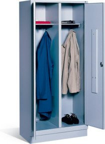 C+P Doppelspind Classic auf Sockel mit 2 Abteilen, Lichtgrau, H x B x T: 180 x 81 x 50 cm - Bild 1