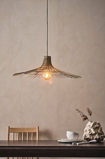Jotex ALOHA Pendelleuchte im Boho-Stil aus Rattan und Metall, Schwarz/Braun, höhenverstellbar - Bild 1