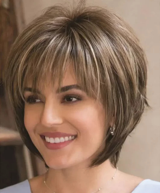 Whimsical W Perücke, braun, kurzer Pixie-Schnitt, blonde Highlights, Kunsthaar - Bild 1