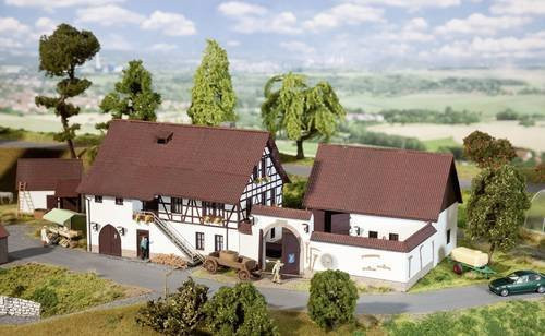 Faller Hofgut Modellbau Set H0 - Bild 1