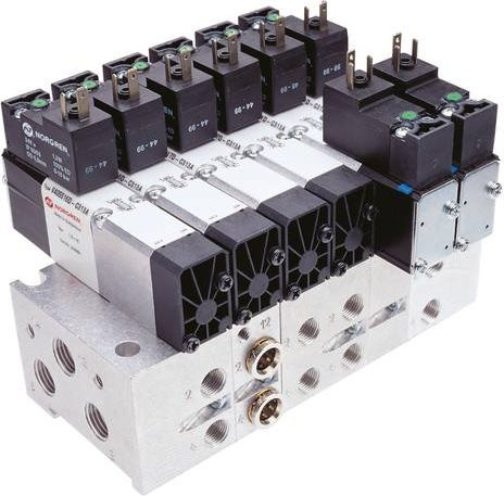 IMI Norgren Magnetventil V415537A-X0090 in Schwarz - Bild 1