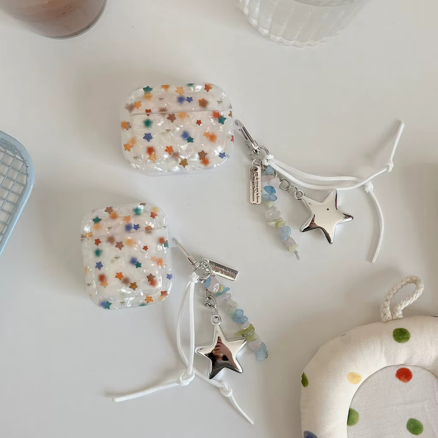 Advanced Girl Series Schutzhülle mit Muschelmuster und bunten Sternen für AirPods 1, 2, 3, 4 und AirPods Pro 1, 2, 3 in Multicolor - Bild 2
