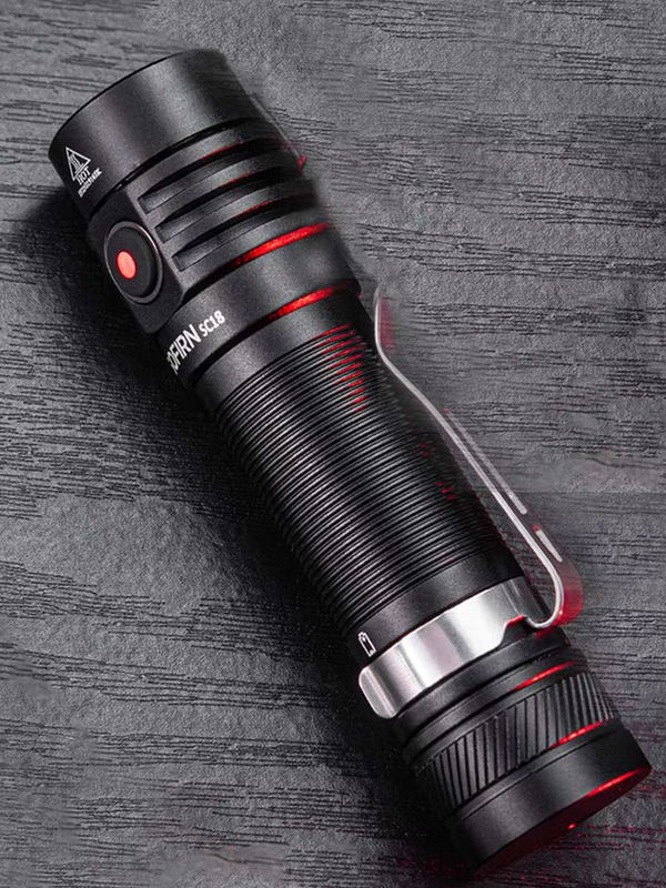 Sofirn SC18 EDC Taschenlampe Schwarz mit 1800lm, SST40 LED, USB-C wiederaufladbar und TIR Optik-Linse - Bild 7