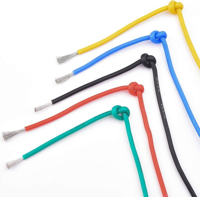 Flexibler Silikon-Elektrodraht aus Zinn-Kupfer in Rot, erhältlich in Längen von 1 m, 3 m oder 5 m, verschiedene AWG-Stärken für deine DIY-Projekte - Bild 1