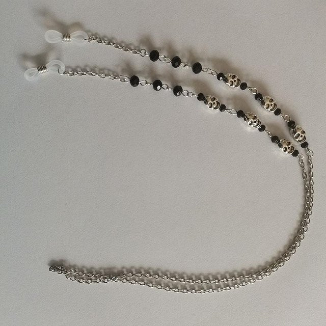 super Eddie Brillenkette, Totenkopf, Schwarze Perlen, Silber, Multicolour - Bild 1